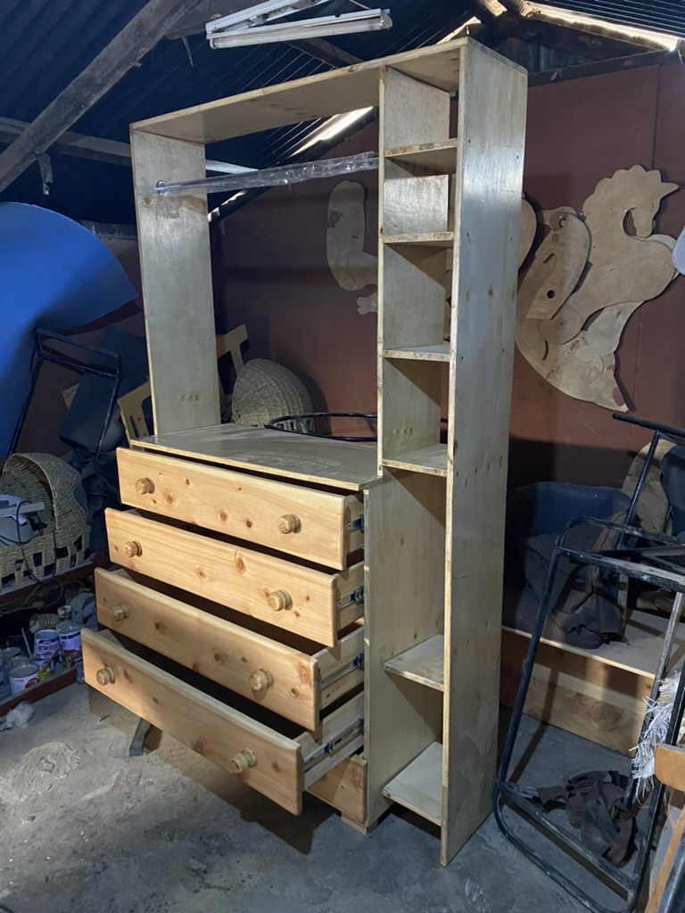 Shelves — LuCrafts Kenya