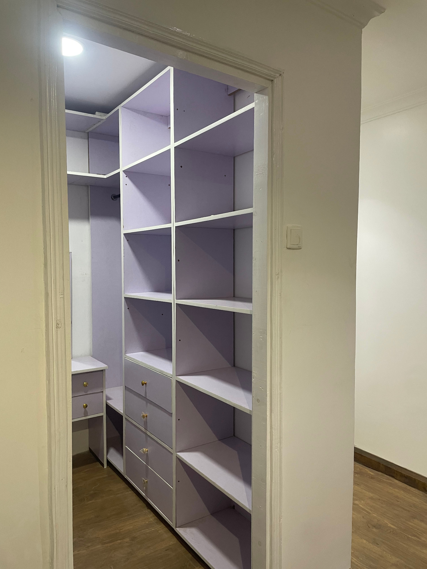 Karen Walk-in